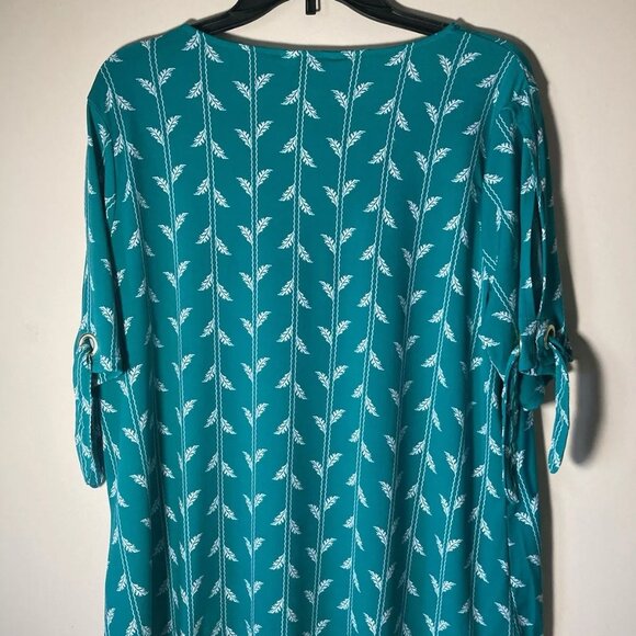 Liz Claiborne Women's V Neck Short Sleeve Blouse Size PXL NEW WITH TAG - Picture 2 of 4